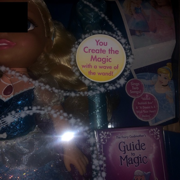 Disney Princess Magical Wand 14" Cinderella Doll - Picture 4 of 8